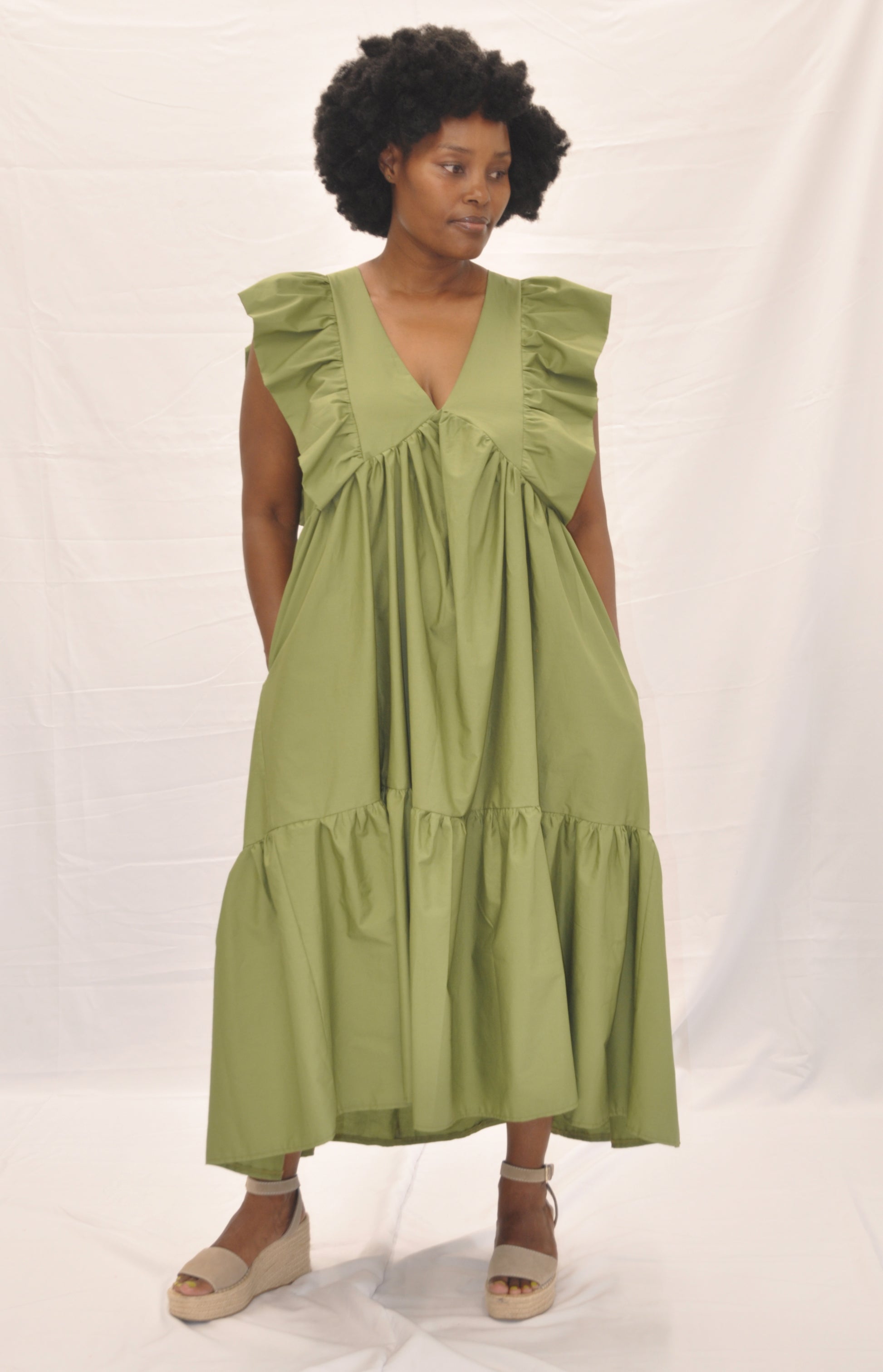 Pistachio relaxed fit maxi dress Elwen Designs Pistachio relaxed fit maxi dress Elwen Designs